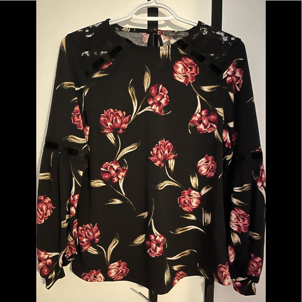 Top Size Small